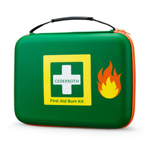 Cederroth Verbrennungskoffer mit grünem Gehäuse, orangefarbenem Reißverschluss und Flammen-Logo