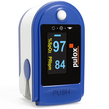 Blauer Finger-Pulsoximeter mit OLED-Anzeige: 97 SpO₂, 84 Puls.