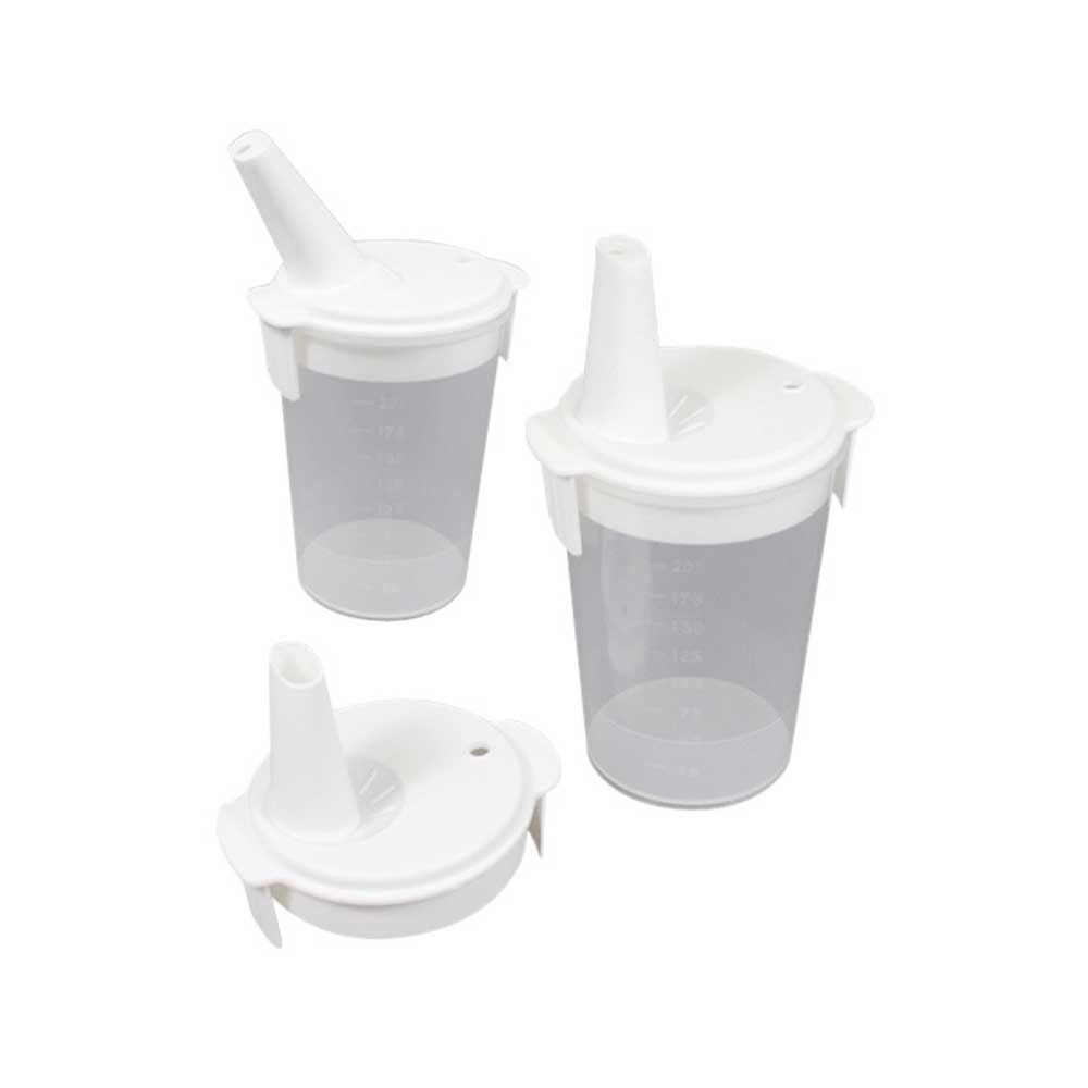 Behrend Trinkbecher-Set: 2 Becher mit Knickdeckel und beweglicher Trinktülle