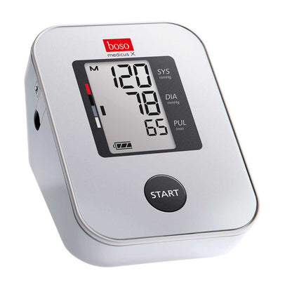 Oberarm-Blutdruckmessgerät boso medicus X in Silber, Digitaldisplay mit Werten